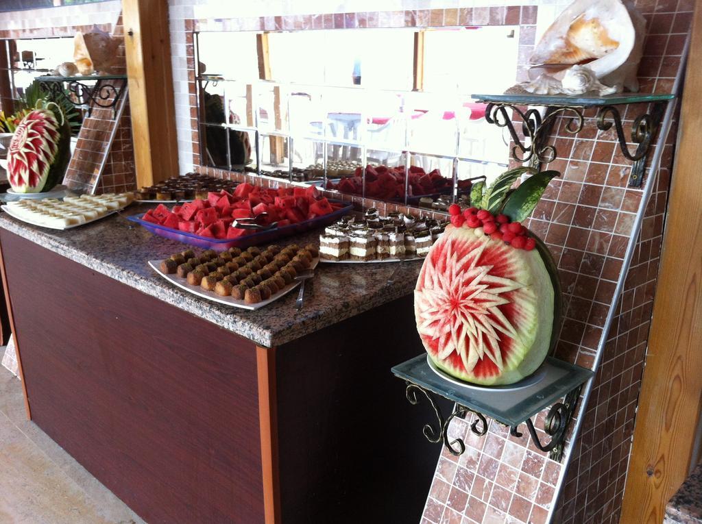 Berkay Hotel Kemer Exterior photo