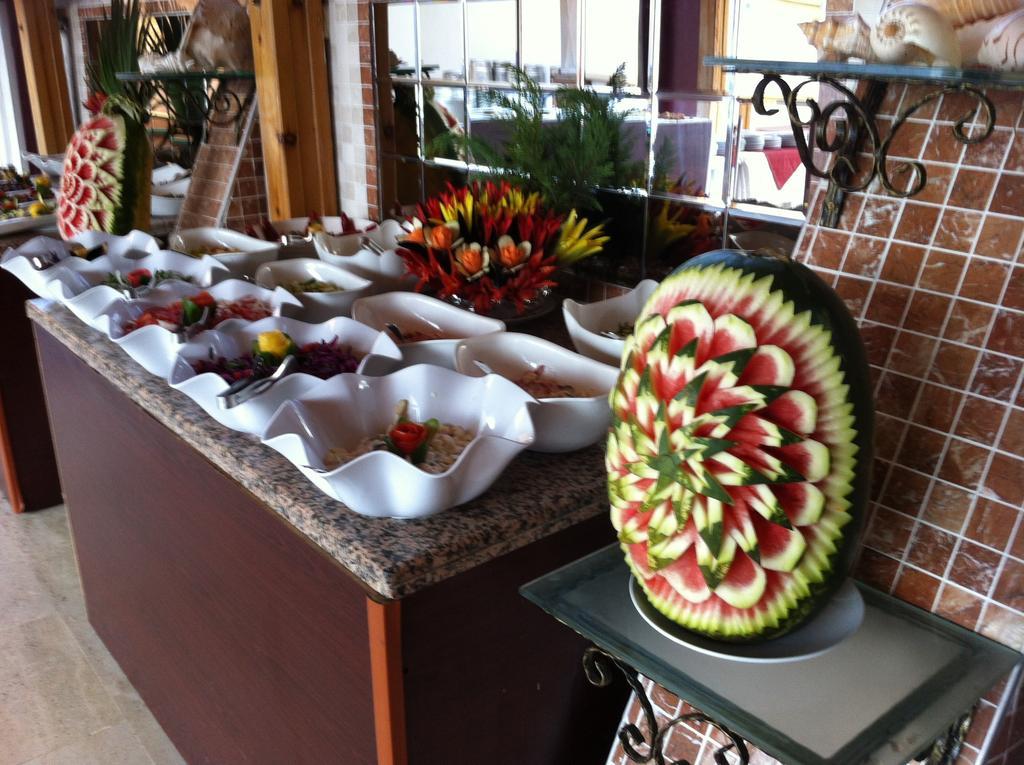 Berkay Hotel Kemer Exterior photo