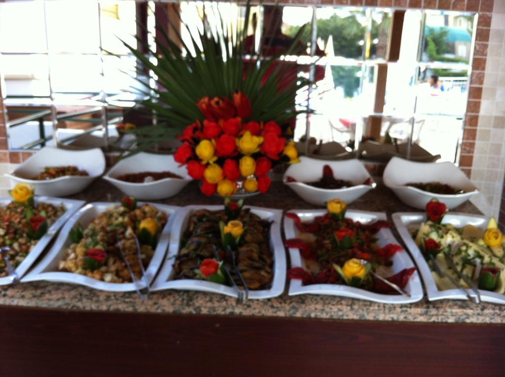 Berkay Hotel Kemer Exterior photo