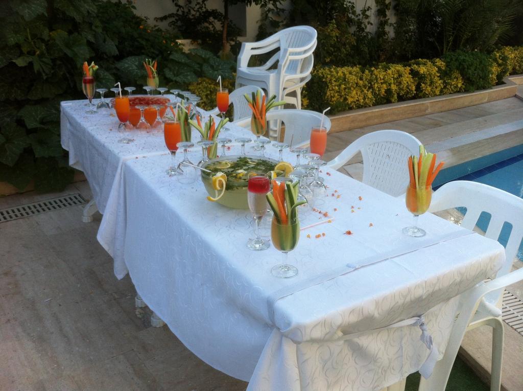 Berkay Hotel Kemer Exterior photo